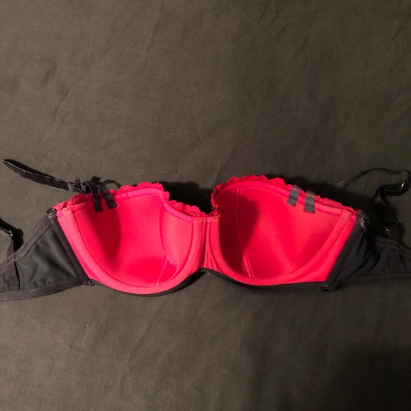 Masquerade Bra - 30FF - Picture 2 of 2